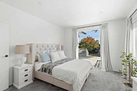 Photo of property in 107 Fulford Street, New Plymouth, 4310