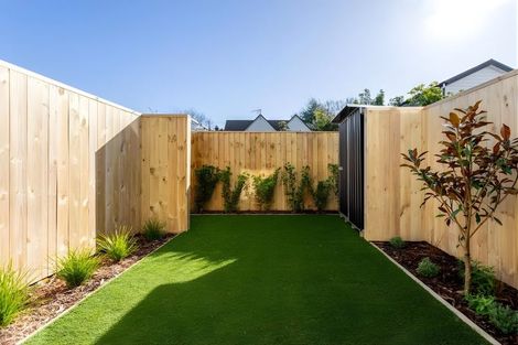 Photo of property in 19/10 Fathom Place, Te Atatu Peninsula, Auckland, 0610