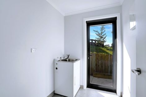 Photo of property in 99a Tuhikaramea Road, Dinsdale, Hamilton, 3204