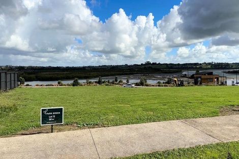Photo of property in 26 Emerald Avenue, Rosehill, 2113