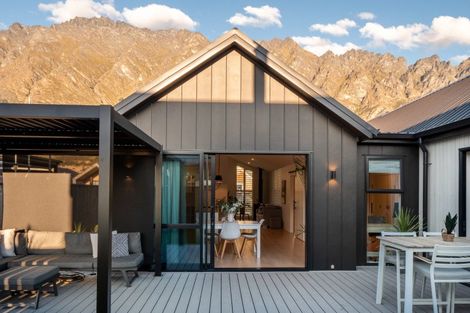 Photo of property in 46 Spur Ridge Rise, Jacks Point, 9371