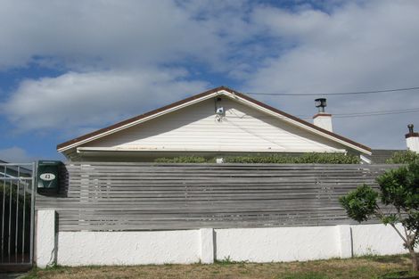 Photo of property in 43 Inglis Street, Seatoun, Wellington, 6022