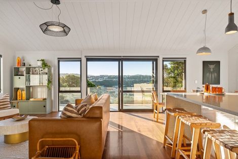 Photo of property in 147 Seatoun Heights Road, Miramar, Wellington, 6022