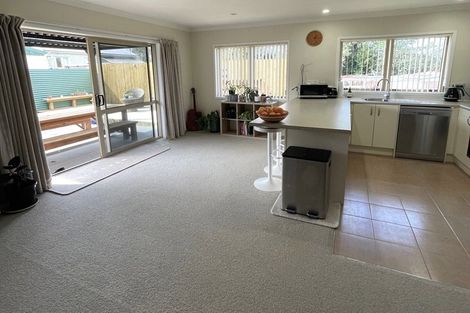 Photo of property in 71a Beach Road, Katikati, 3129