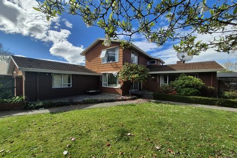 Photo of property in 5 Annell Place, Burnside, Christchurch, 8053