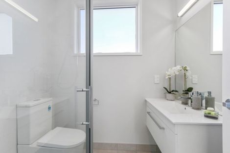 Photo of property in 54 Hayfield Way, Karaka, Papakura, 2113