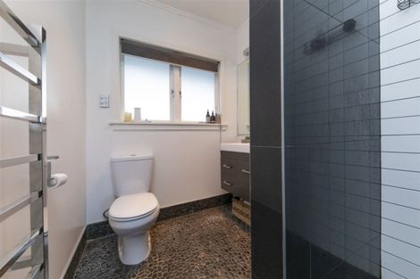 Photo of property in 27 Routley Drive, Glen Eden, Auckland, 0602