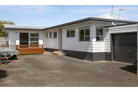 Photo of property in 2/35 Otupai Street, Two Mile Bay, Taupo, 3330