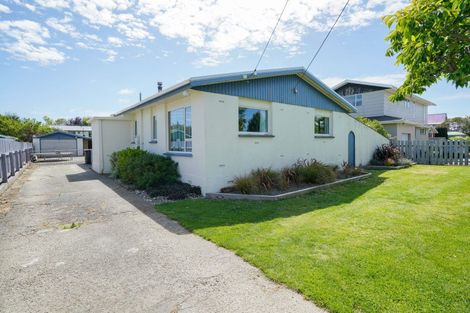 Photo of property in 21 Ballantrae Street, Wallacetown, 9816