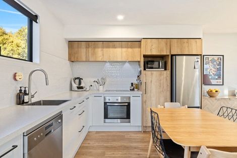 Photo of property in 4/102 Creyke Road, Ilam, Christchurch, 8041
