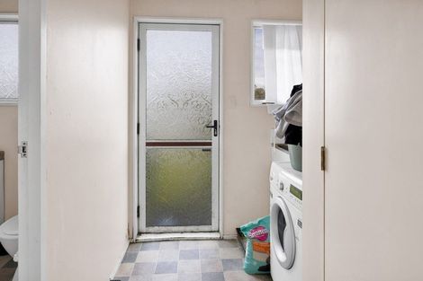 Photo of property in 1 Charles Major Place, Hawera, 4610