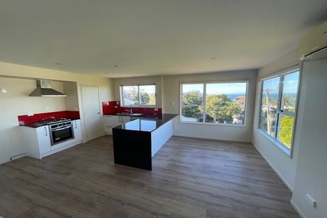 Photo of property in 1/28 Beach Road, Castor Bay, Auckland, 0620