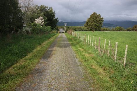 Photo of property in 331 Otaki Gorge Road, Hautere, Otaki, 5582