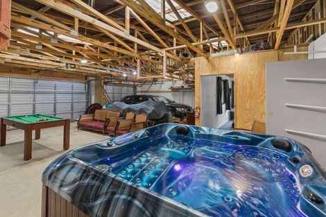 Photo of property in 373 Broadway, Stratford, 4332