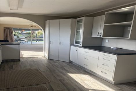 Photo of property in 1 Patete Place, Tawhero, Whanganui, 4501