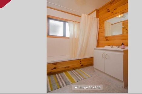 Photo of property in 42a Rimu Street, New Lynn, Auckland, 0600