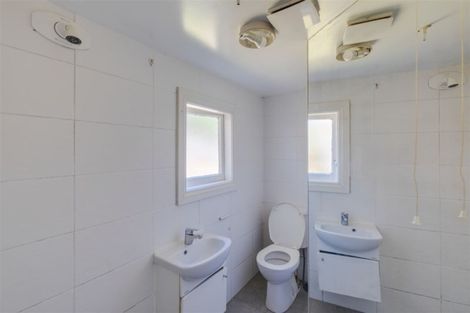 Photo of property in 128 Chester Street East, Christchurch Central, Christchurch, 8011