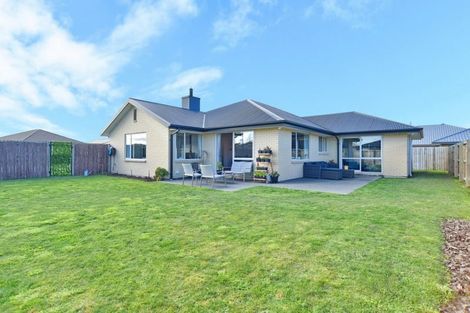 Photo of property in 18 Kendon Drive, Rolleston, 7614