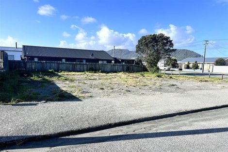 Photo of property in 68 Blake Street, Blaketown, Greymouth, 7805