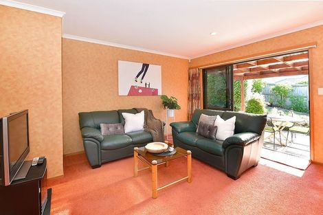 Photo of property in 32 Alec Craig Way, Gulf Harbour, Whangaparaoa, 0930