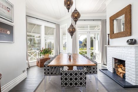 Photo of property in 149a Tukapa Street, Westown, New Plymouth, 4310