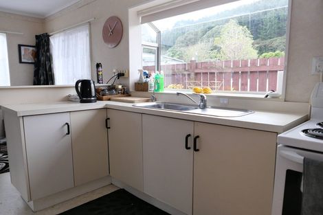 Photo of property in 15 Kaimanawa Street, Paraparaumu, 5032