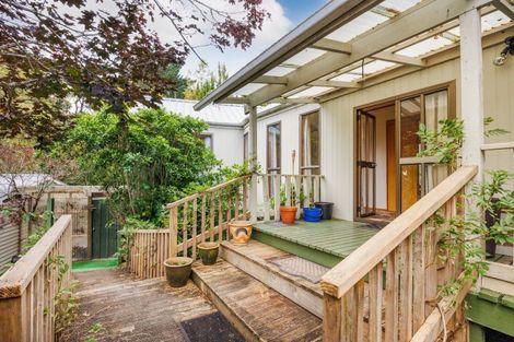 Photo of property in 105 Clifton Terrace, Fitzherbert, Palmerston North, 4410