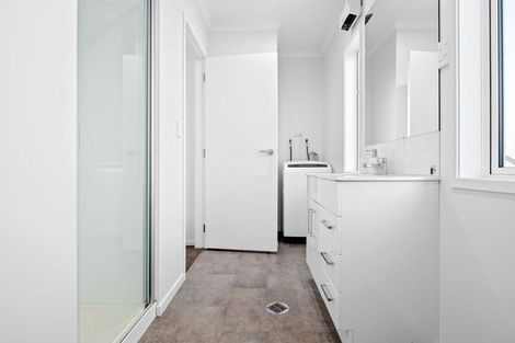 Photo of property in 3/10 Burrows Place, Frankton, Hamilton, 3204