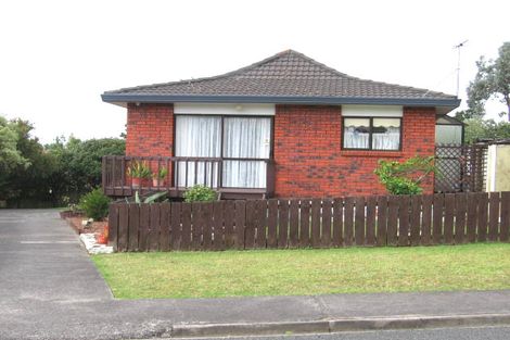 Photo of property in 108a Manhattan Heights, Glendene, Auckland, 0602
