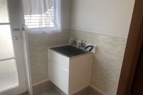 Photo of property in 4u4 May Street, Hamilton East, Hamilton, 3216