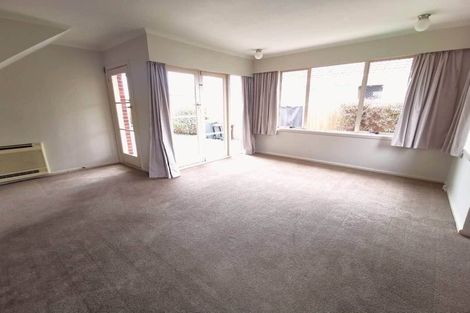 Photo of property in 3 Glenora Place, Hornby, Christchurch, 8042