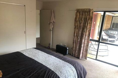 Photo of property in 617f2- Fergusson Drive, Trentham, Upper Hutt, 5018