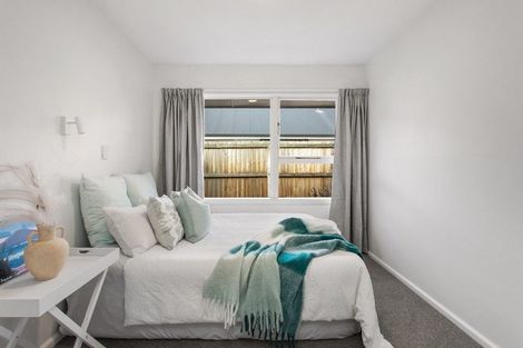 Photo of property in 10 Ashfield Place, Ilam, Christchurch, 8041