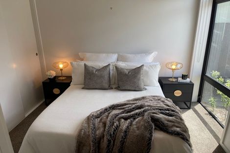 Photo of property in 149u1 Onepu Road, Lyall Bay, Wellington, 6022