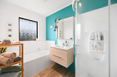 Photo of property in 22 Lindsay Crescent, Nawton, Hamilton, 3200