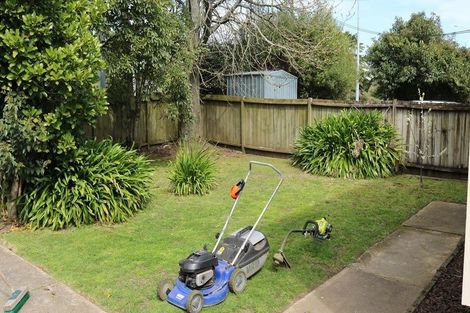 Photo of property in 143 Cobham Drive, Hamilton East, Hamilton, 3216