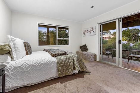 Photo of property in 46 Parr Terrace, Castor Bay, Auckland, 0620