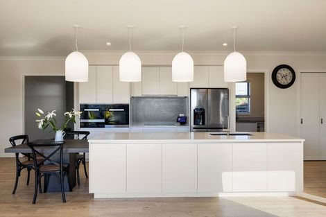 Photo of property in 9 Pukeko Grove, Cambridge, 3434