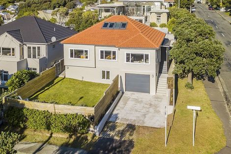 Photo of property in 16 Burnham Street, Seatoun, Wellington, 6022
