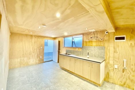 Photo of property in 1/4 Bernard Street, Papatoetoe, Auckland, 2025