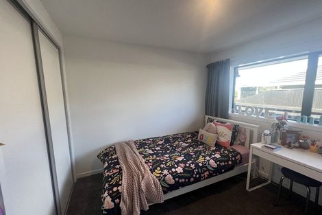 Photo of property in 13 Skerten Avenue, Hornby, Christchurch, 8042