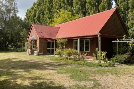 Photo of property in 426 Sawyers Arms Road, Harewood, Christchurch, 8051