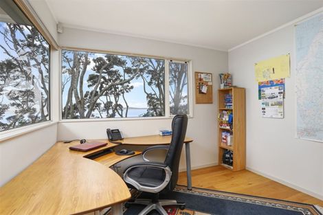 Photo of property in 30 Marellen Drive, Red Beach, 0932