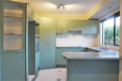 Photo of property in 120 Charles Prevost Drive, The Gardens, Auckland, 2105