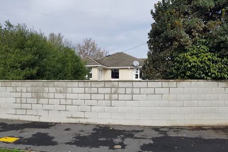 Photo of property in 11 Mclellan Place, Ilam, Christchurch, 8041