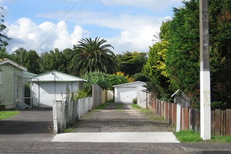 Photo of property in 679 Te Atatu Road, Te Atatu Peninsula, Auckland, 0610