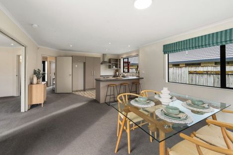 Photo of property in 21 Brooklyn Heights Drive, Kelvin Grove, Palmerston North, 4414