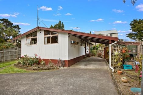 Photo of property in 157 Lancaster Road, Beach Haven, Auckland, 0626