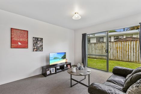 Photo of property in 4c Owens Road, Waiuku, 2123