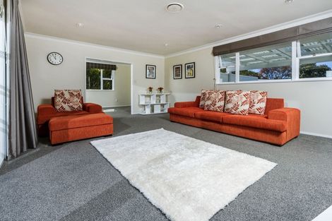Photo of property in 1/17 Infidel Place, Torbay, Auckland, 0630
